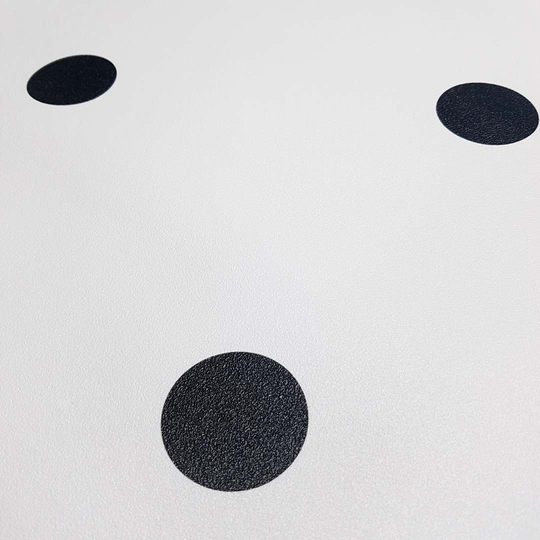 White and black 5 cm dots wallpaper - Dekoori image 4