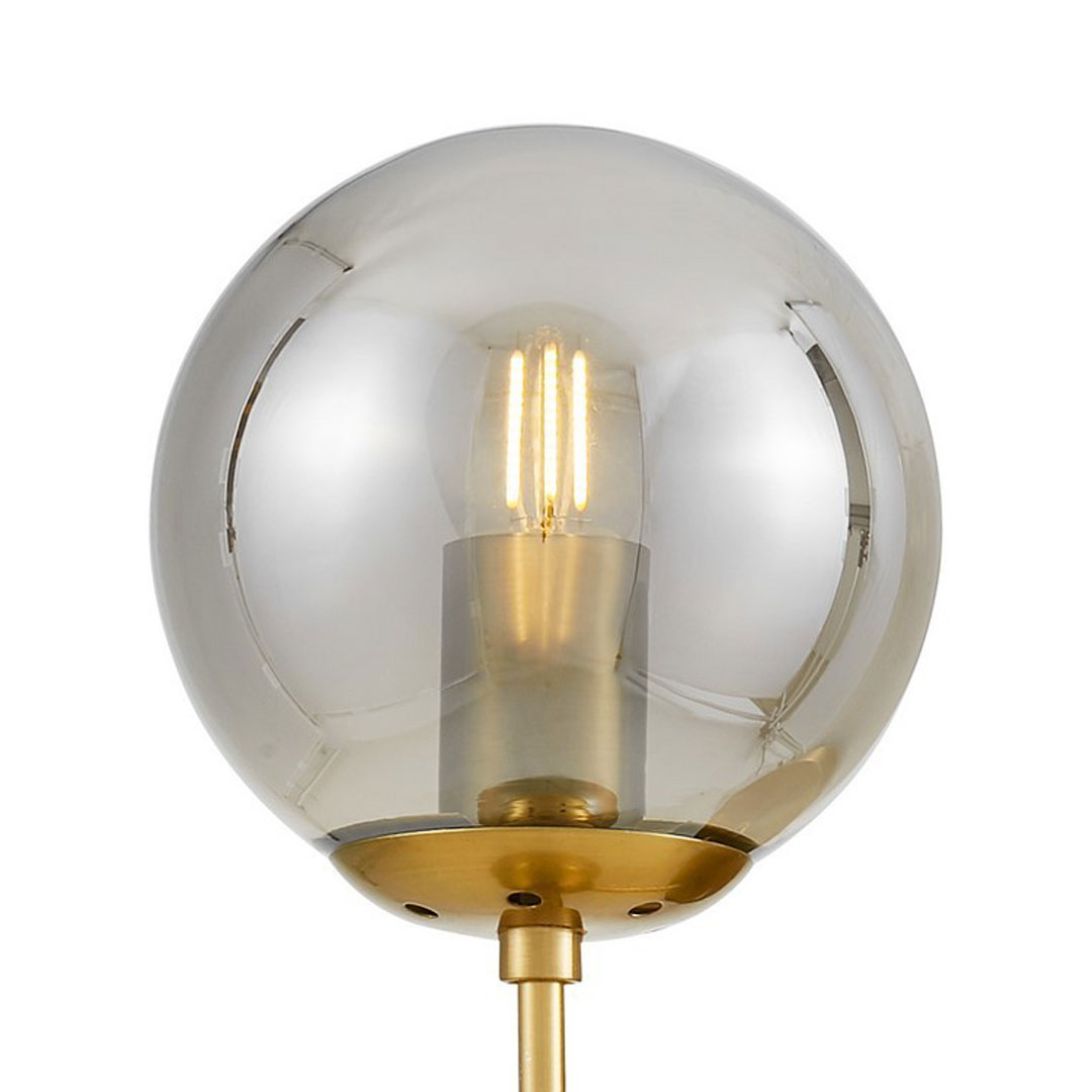 Elegancka, mosiężna lampa ścienna z dymionymi, kulistymi kloszami ZODIAK W2 - Lumina Deco zdjęcie 3