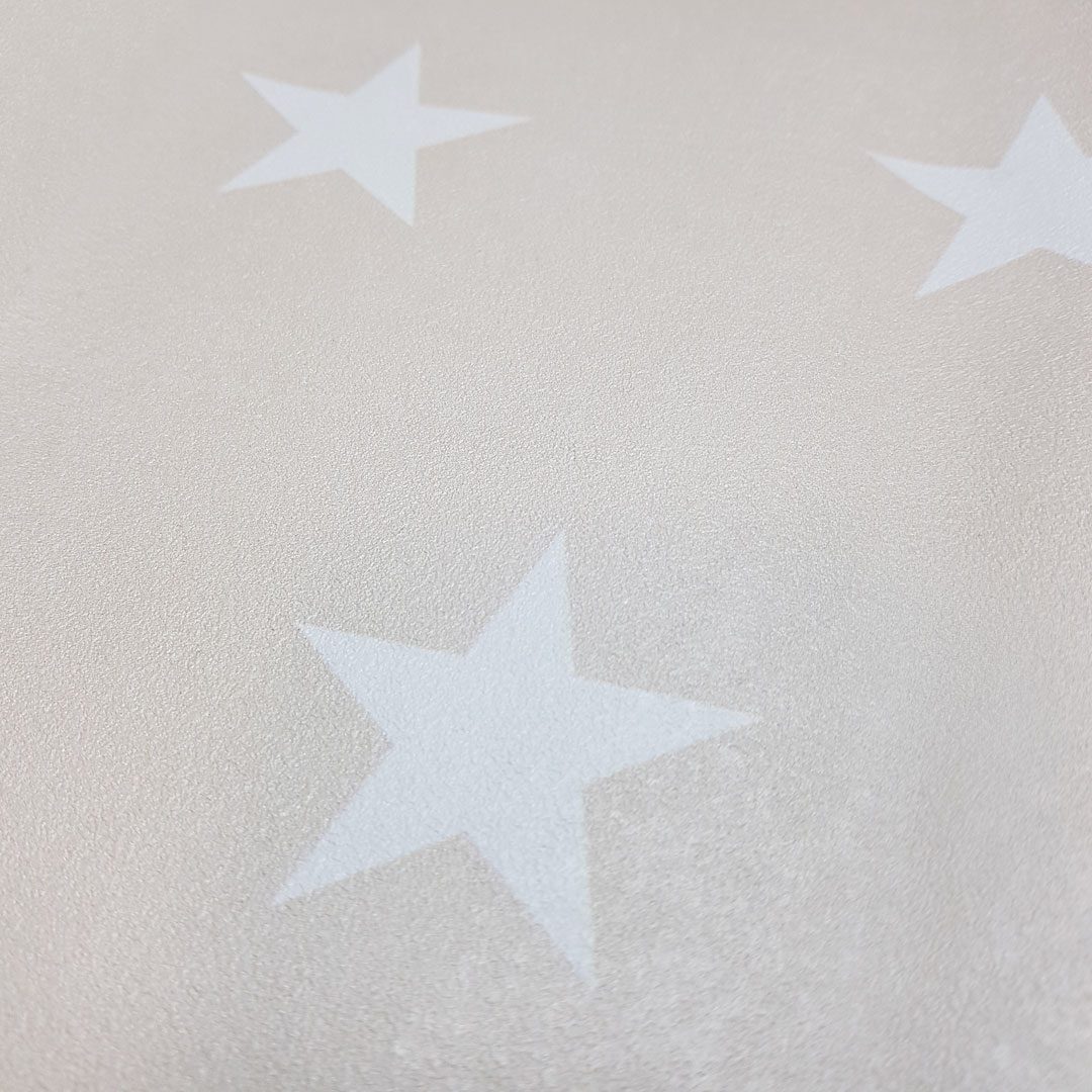 Béžová tapeta s bielymi hviezdami 5 cm - Dekoori obrázok 4