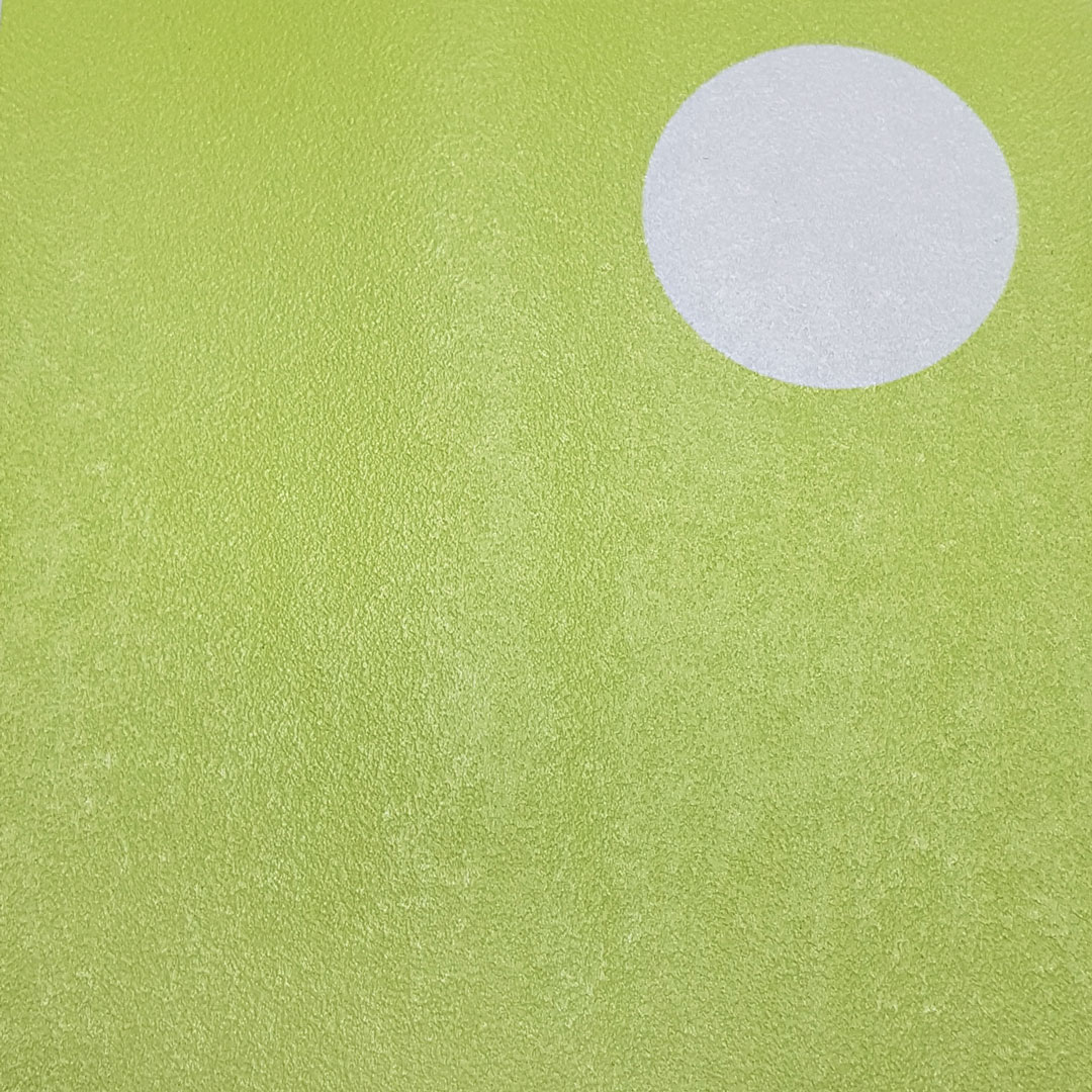Tapeta zielona, limonkowa w białe kropki, groszki, grochy 5 cm - Dekoori zdjęcie 4