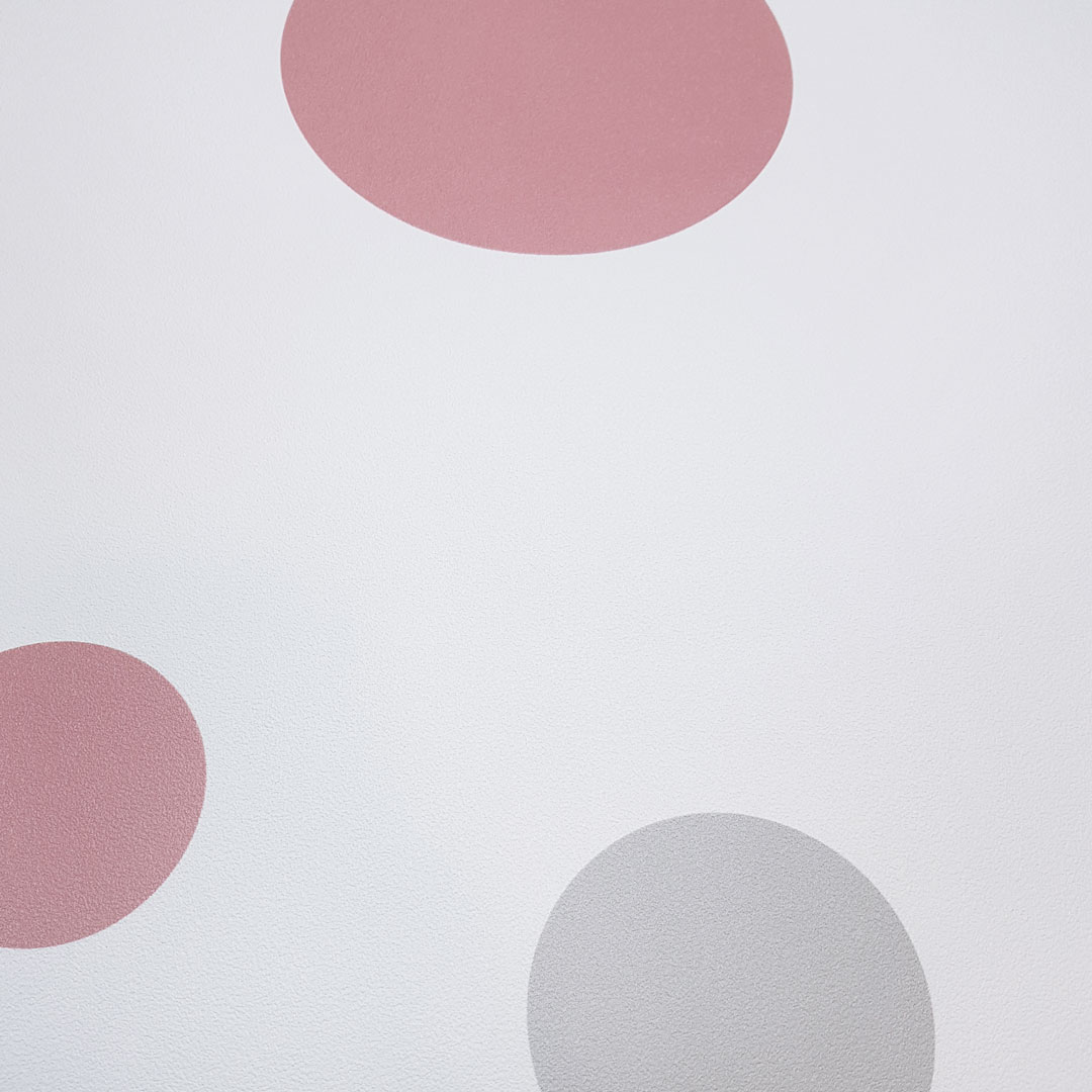 Pastel wallpaper for baby's room with pink and grey bubbles, circles, dots - Dekoori image 4