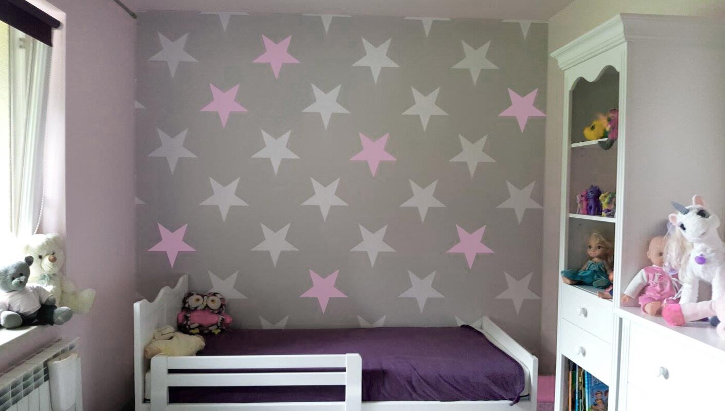 Grey wallpaper with 33 cm stars (white and pink stars) - Dekoori image 4