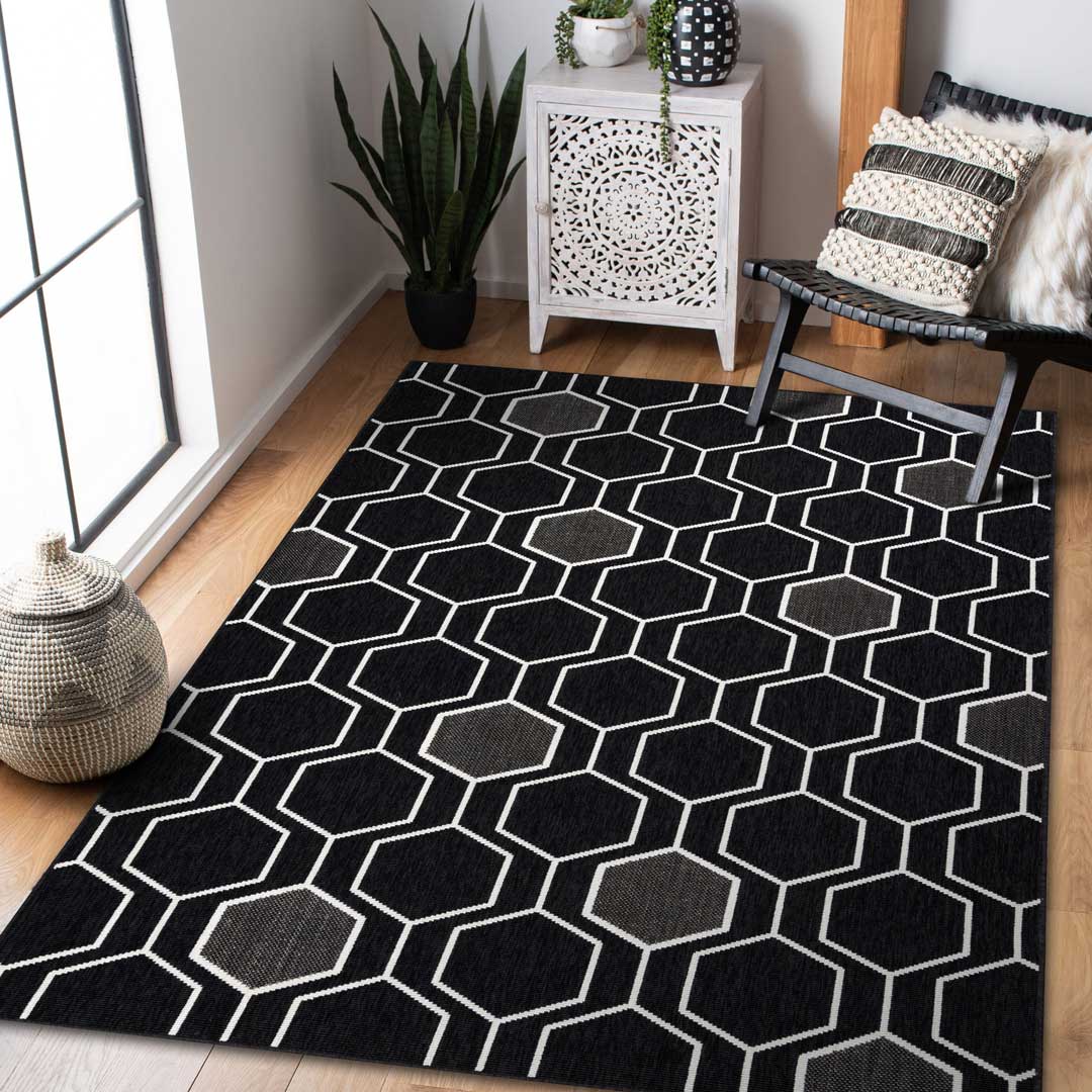 Černý šňůrkový a smyčkový koberec s bílým geometrickým vzorem šestiúhelníků, moderní design do kanceláře - Dywany Łuszczów obrázek 4