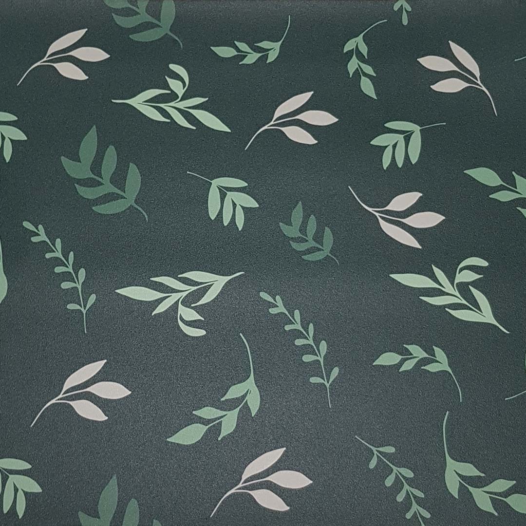 Tmavě zelená severská tapeta s drobnými lístky, jemnými větvičkami, křehkými rostlinami - Dekoori obrázek 4