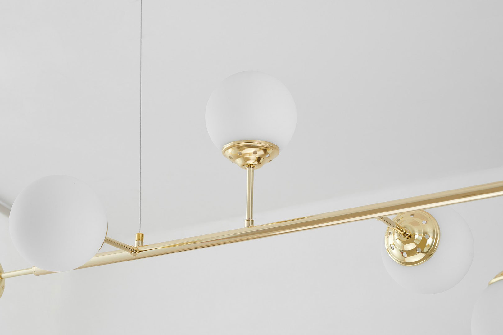 Gold chandelier, spherical shades, pendant lamp, horizontal tube, two round rosettes, classic gold - FINO - Lampit image 3