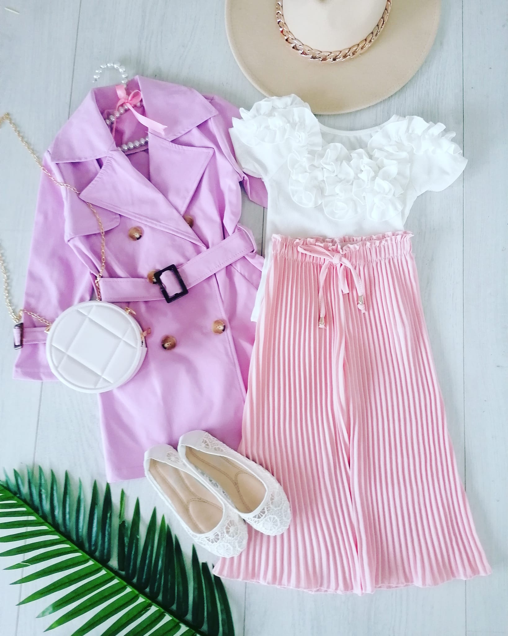 Bluzeczka Lisa Biała - KARMELOWY BUTIK zdjęcie 1