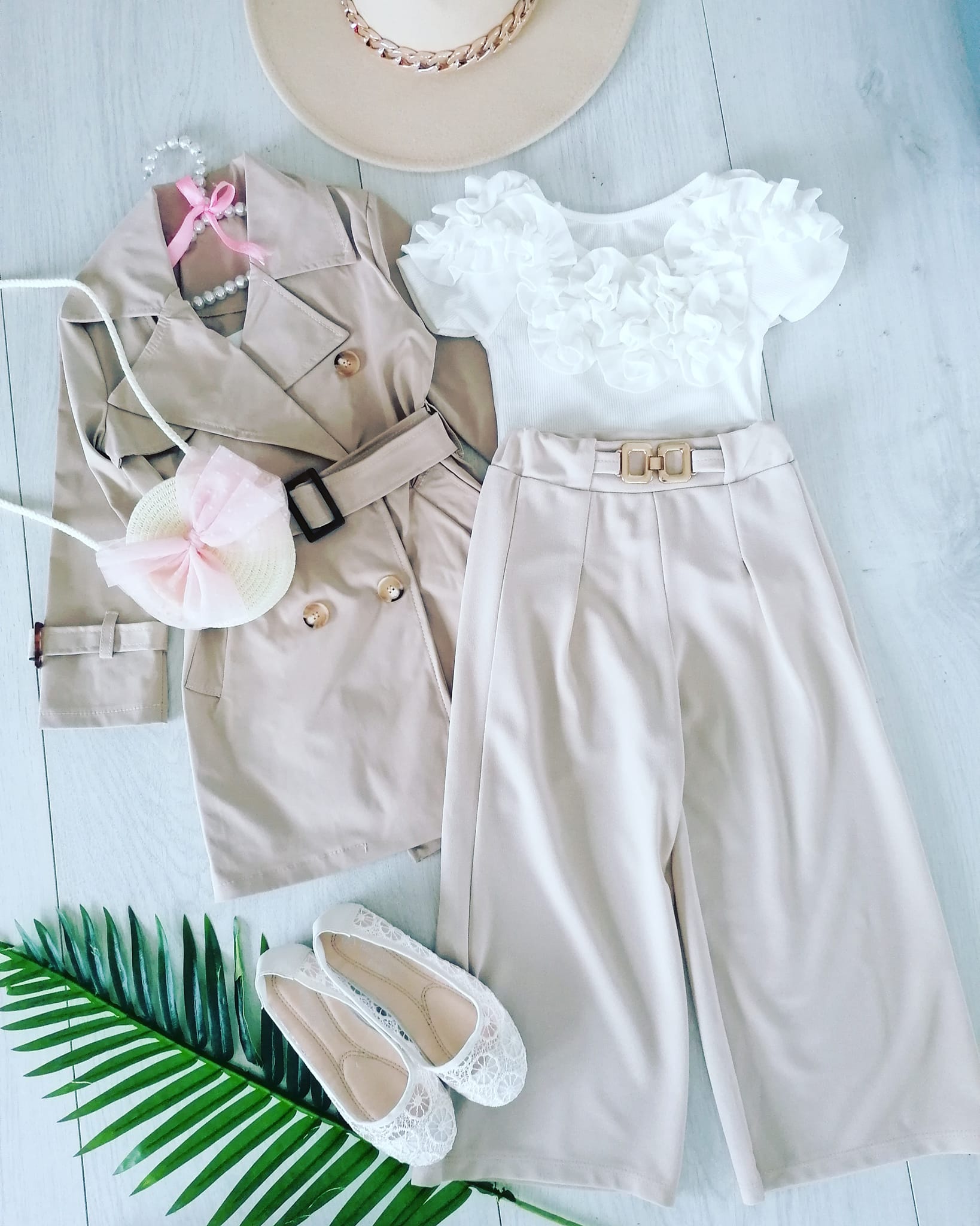 Bluzeczka Lisa Biała - KARMELOWY BUTIK zdjęcie 3