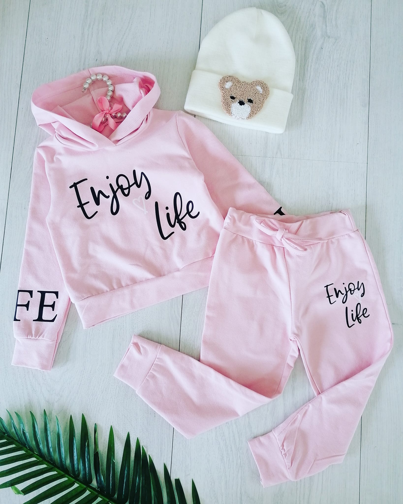 Dres Enjoy Life Pastelowy Róż - KARMELOWY BUTIK zdjęcie 1