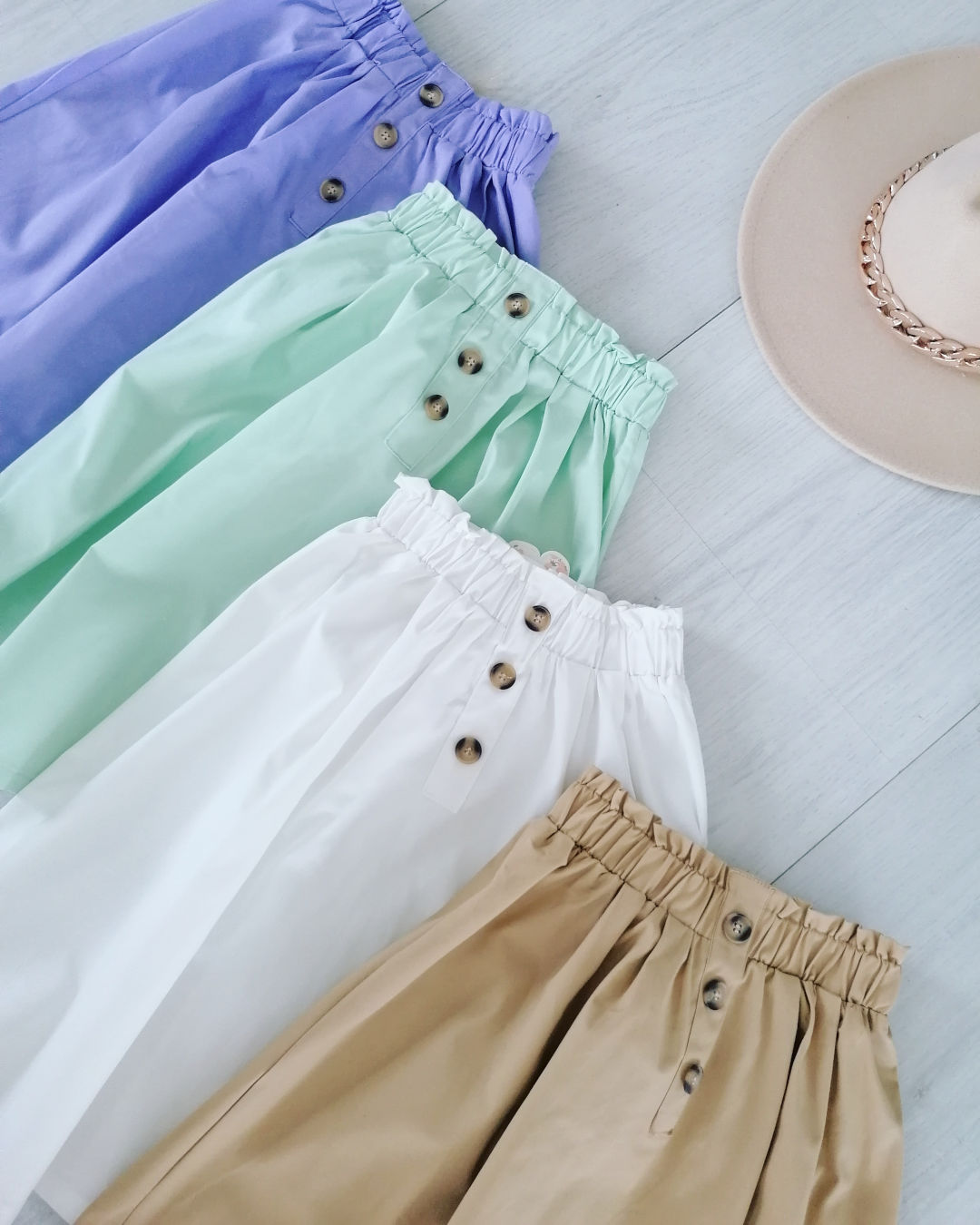 Spódniczka z Guziczkami Miętowa - KARMELOWY BUTIK zdjęcie 4