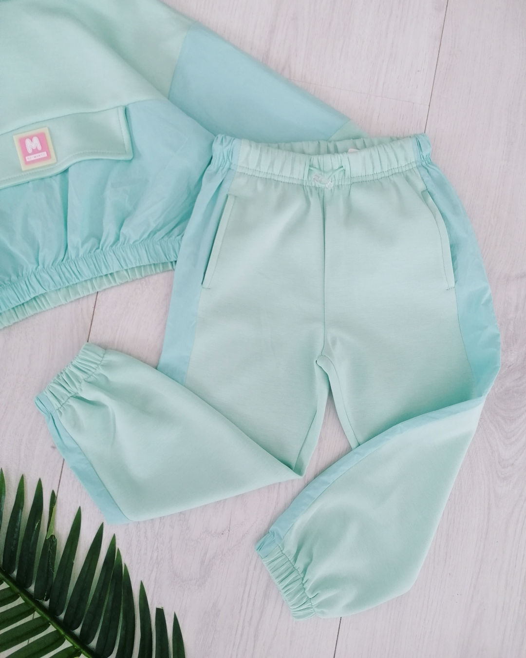 Spodnie Sporty Miętowe - KARMELOWY BUTIK zdjęcie 3