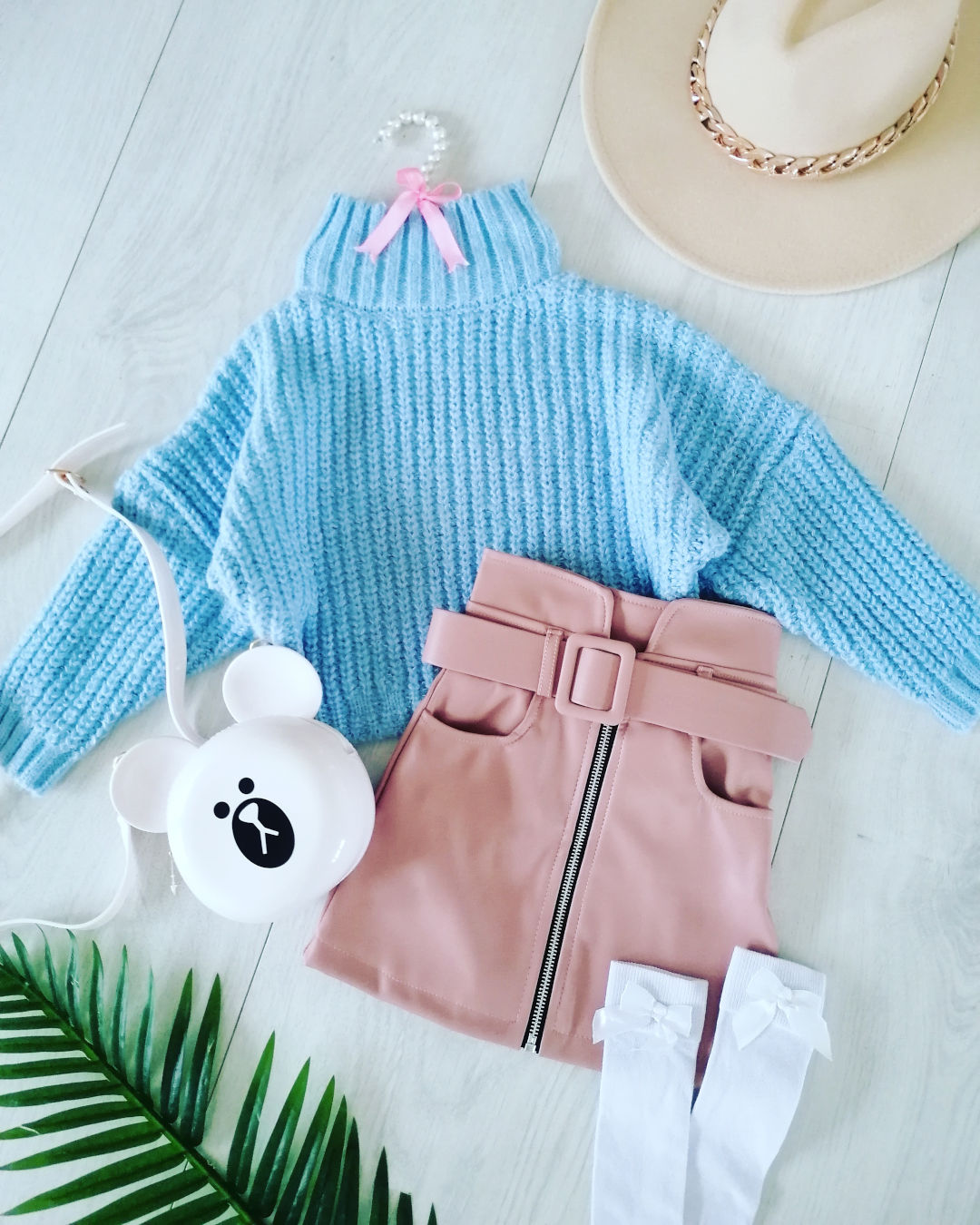 Sweterek Classic Błękitny - KARMELOWY BUTIK zdjęcie 3