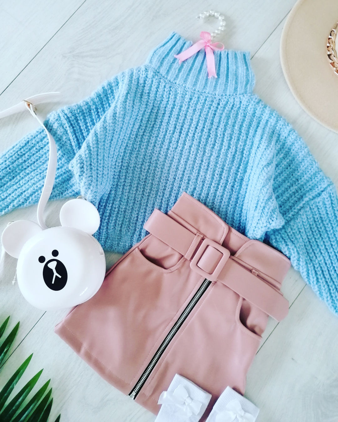 Sweterek Classic Błękitny - KARMELOWY BUTIK zdjęcie 4