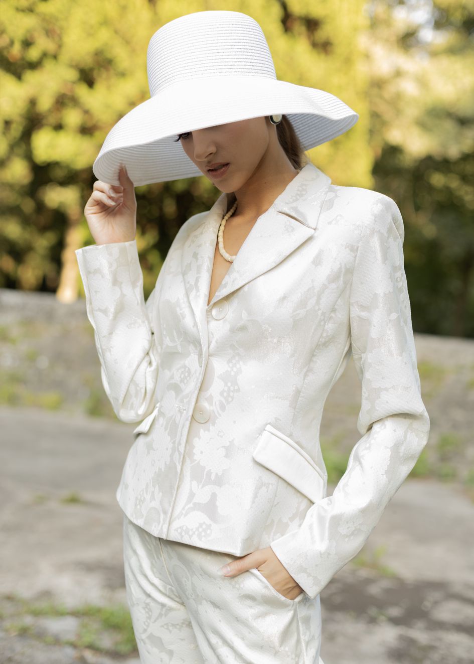 124006 CREAM JACKET  - By Rieske image 1