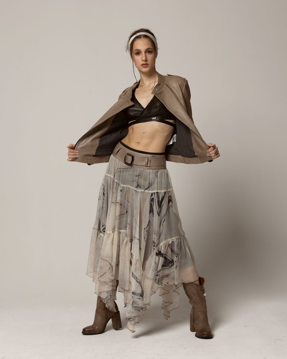 silk and natural leather skirt, silk skirt with leather yoke and asymmetric sides, asymmetric beige maxi skirt, skirt with long sides, beige skirt with yoke made of natural leather and silk chiffon, polish brand