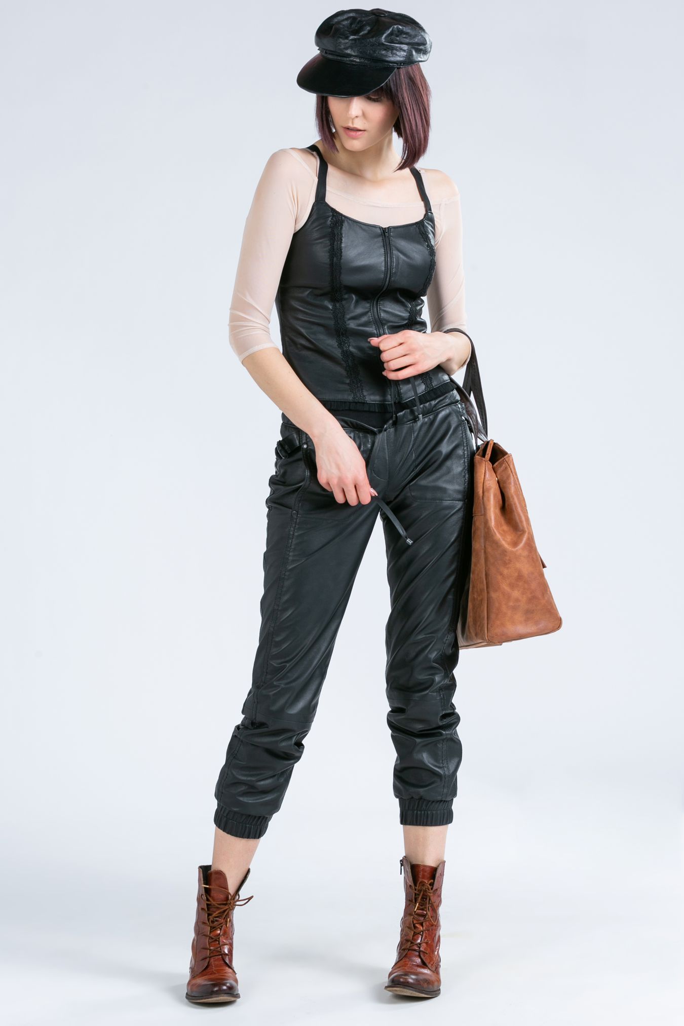 120015 LEATHER PANTS WITH STRAPS BLACK - By Rieske image 1