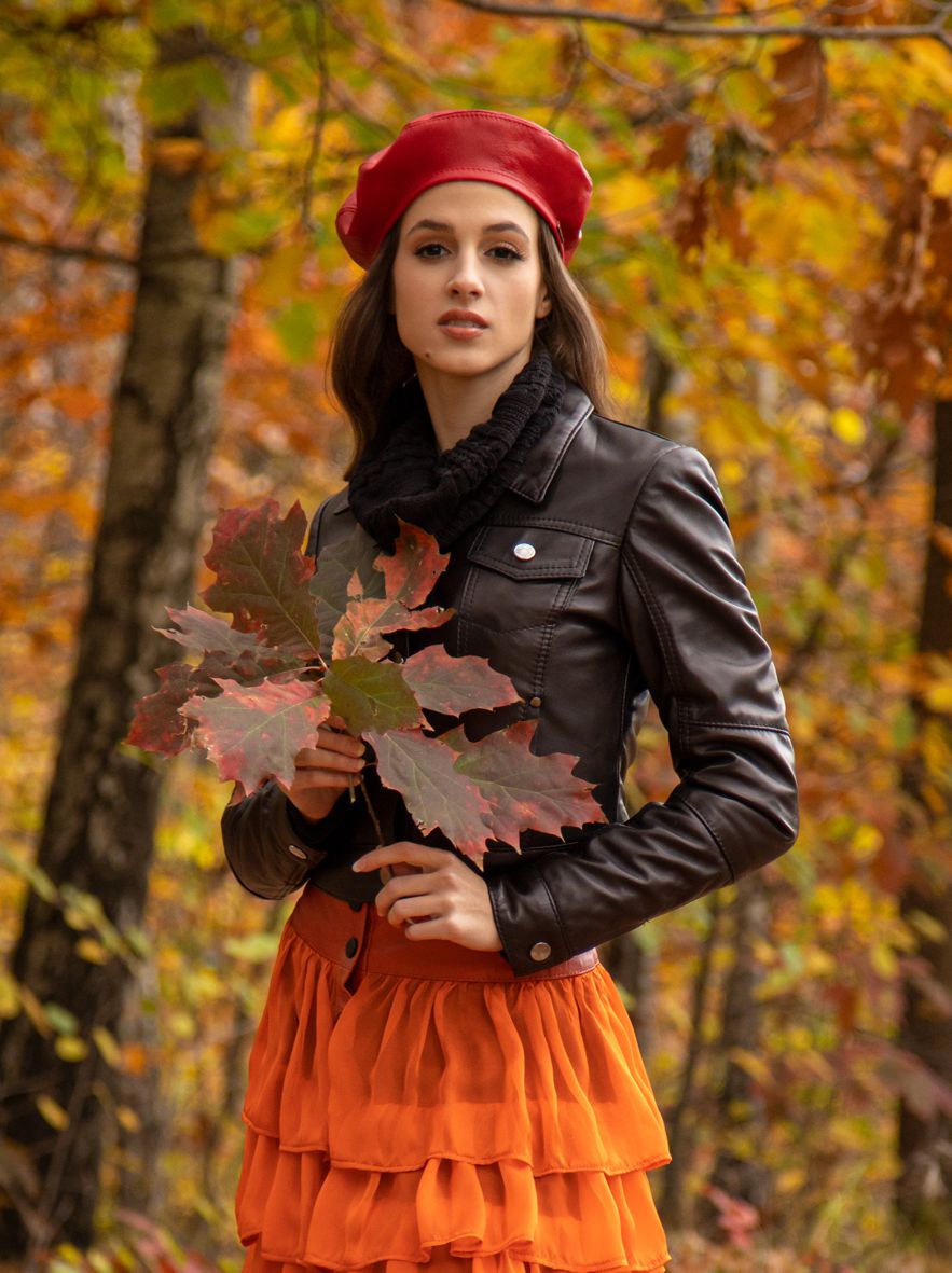 red leather beret, Polish designer beret, original beret, leather beret, beret by rieske