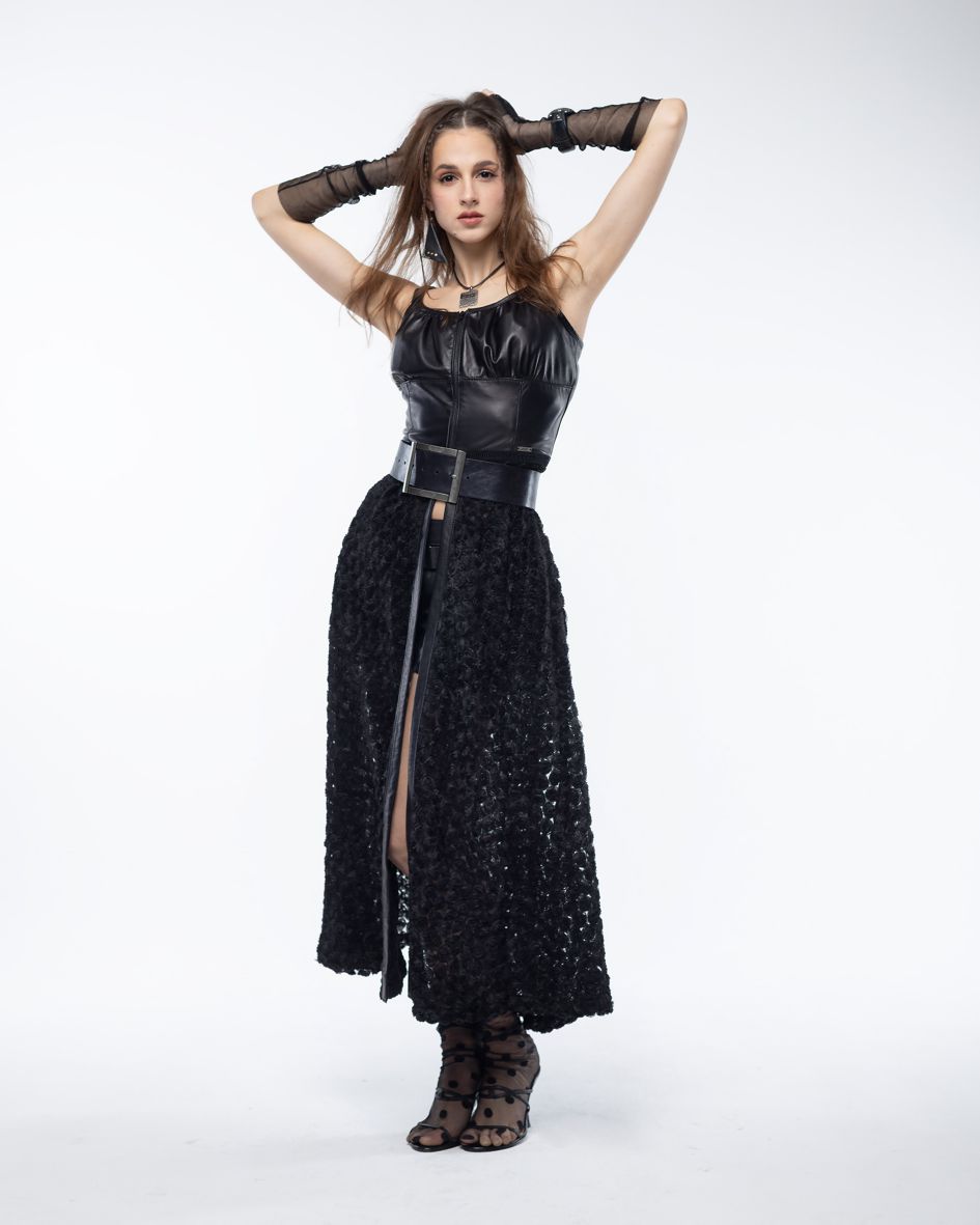 dress made of 3D tulle and natural leather, tulle dress with fashionable 3D flowers with a leather corset, original dress for a wedding, black dress worn over trousers or shorts, black dress made of natural leather