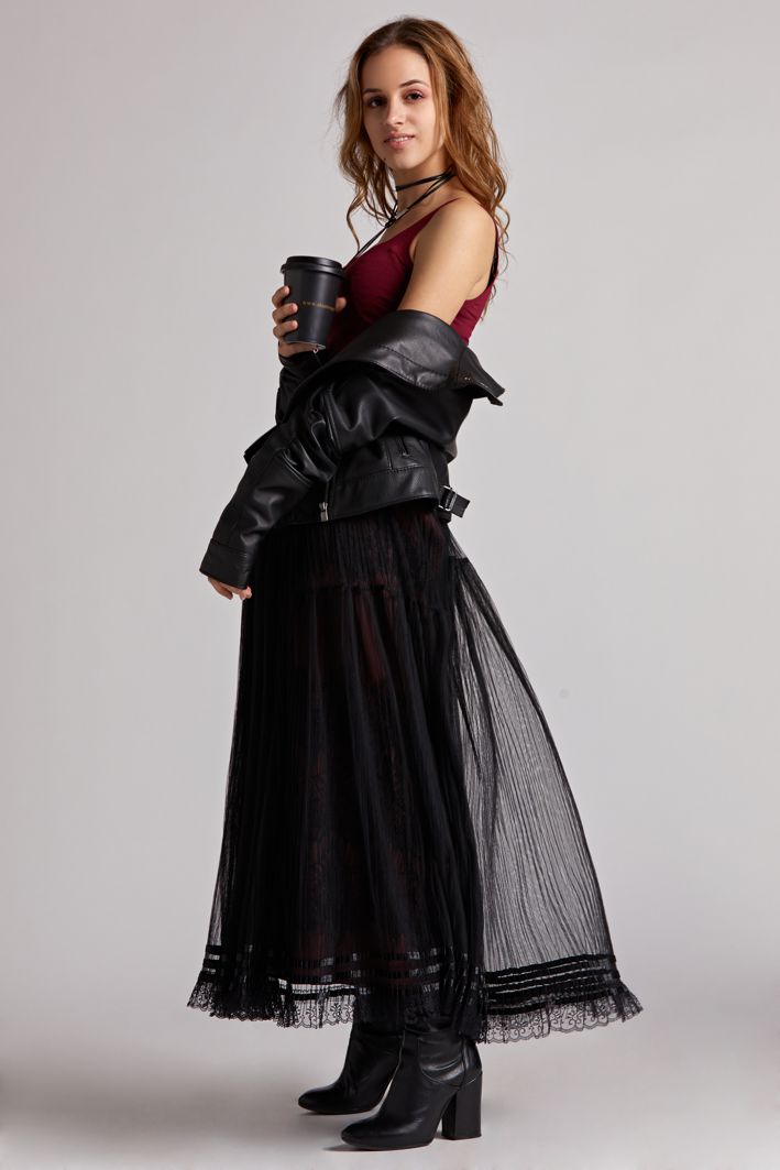 maxi skirt made of tulle and leather, tulle skirt with leather yoke and belt, maxi skirt with yoke and belt made of Italian leather, long skirt with yoke made of natural leather and pleated tulle, black maxi skirt, j premium maxi skirt, maxi skirt, skirt by rieske
