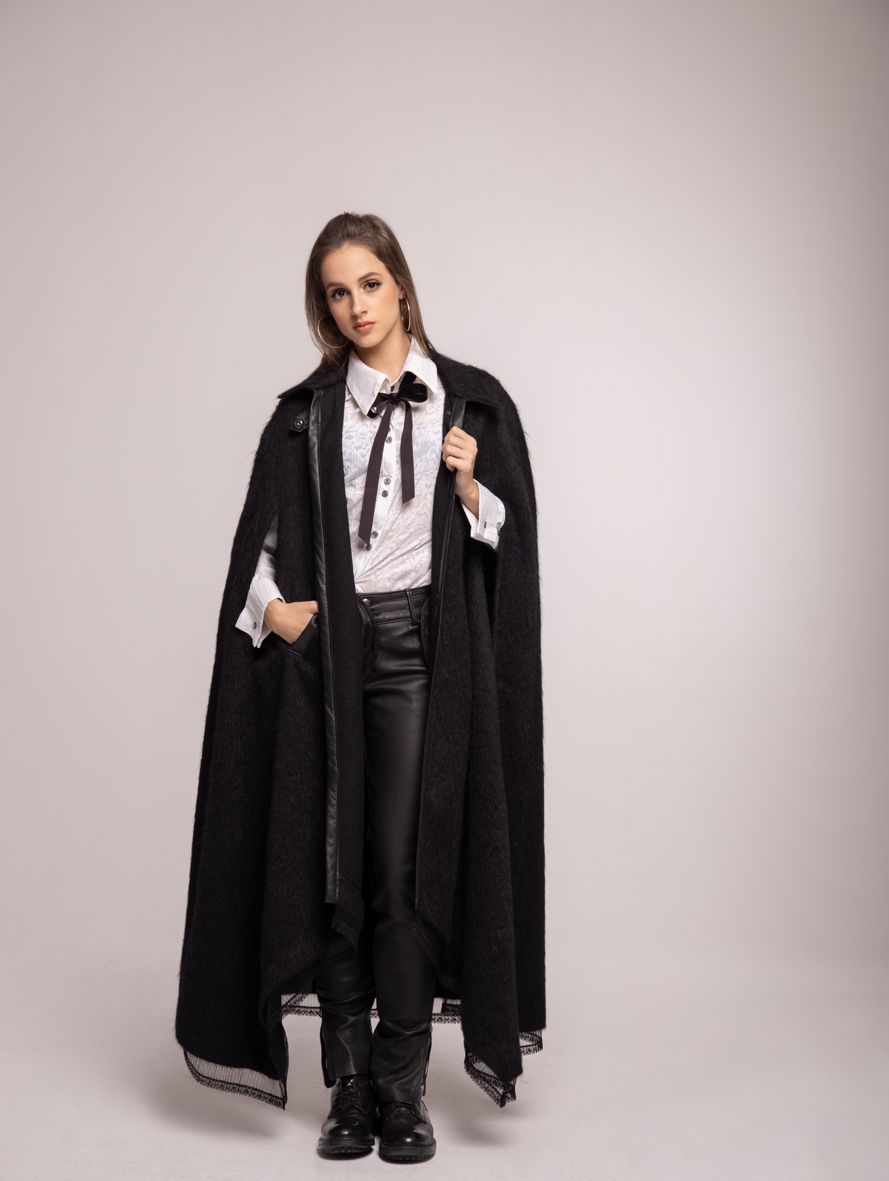 alpaca cape, coat black cape, black alpaca cape combined with leather, Polish brand cape, by rieske poncho, premium poncho, Polish designer poncho