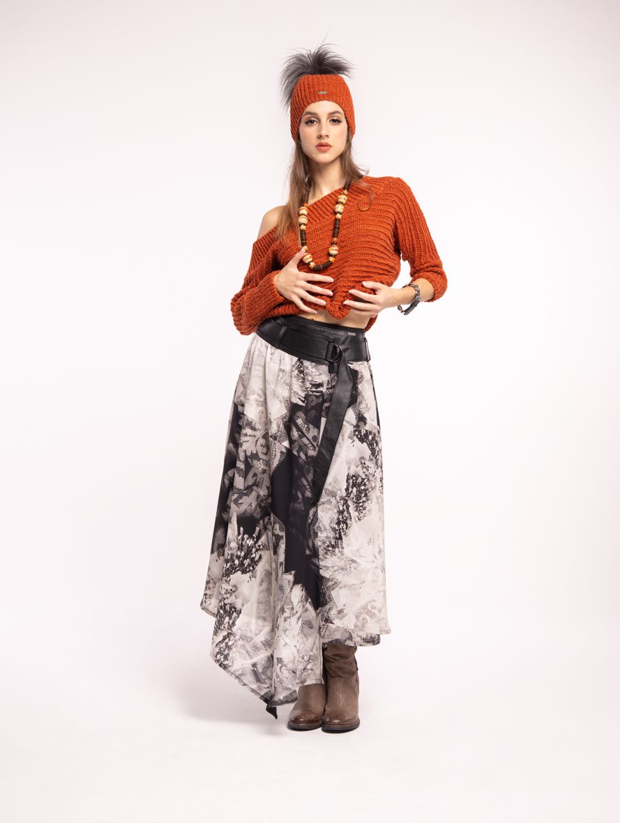 maxi skirt made of silk and leather, silk skirt with leather yoke, long envelope skirt, asymmetrical maxi skirt, long skirt with yoke made of natural leather and silk