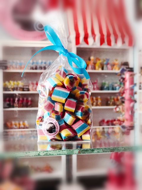 Cukierki smak  truskawkowy - Słodkie Czary Mary zdjęcie 1