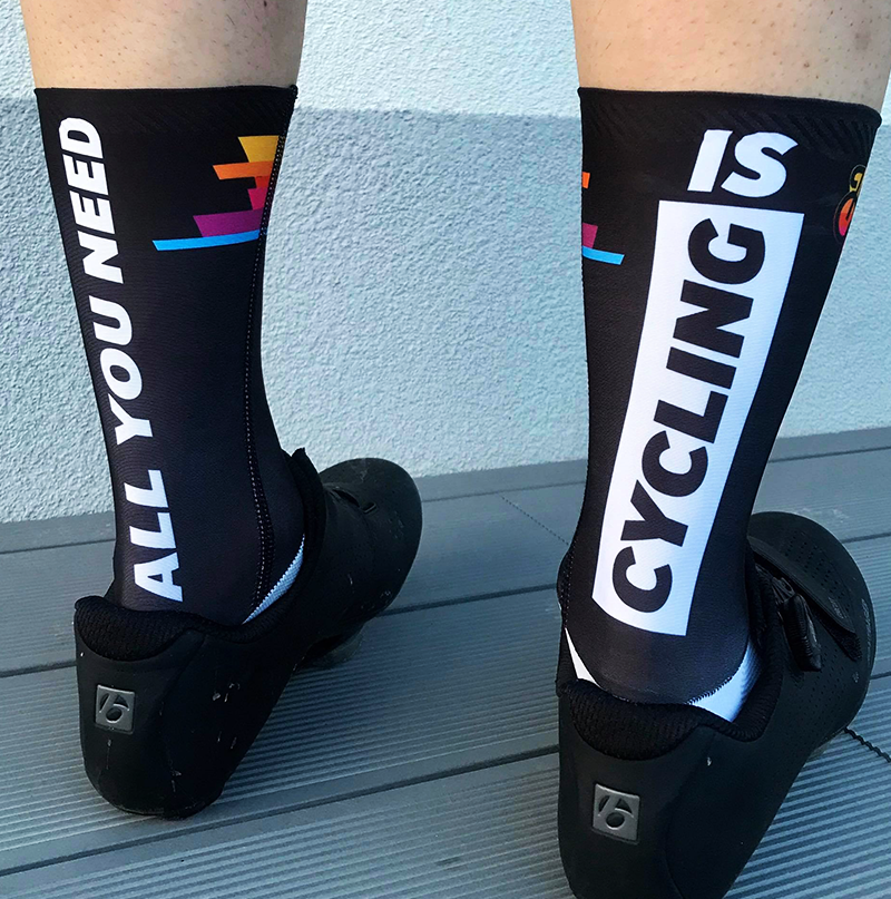 AERO cycling socks - RAINBOW image 1