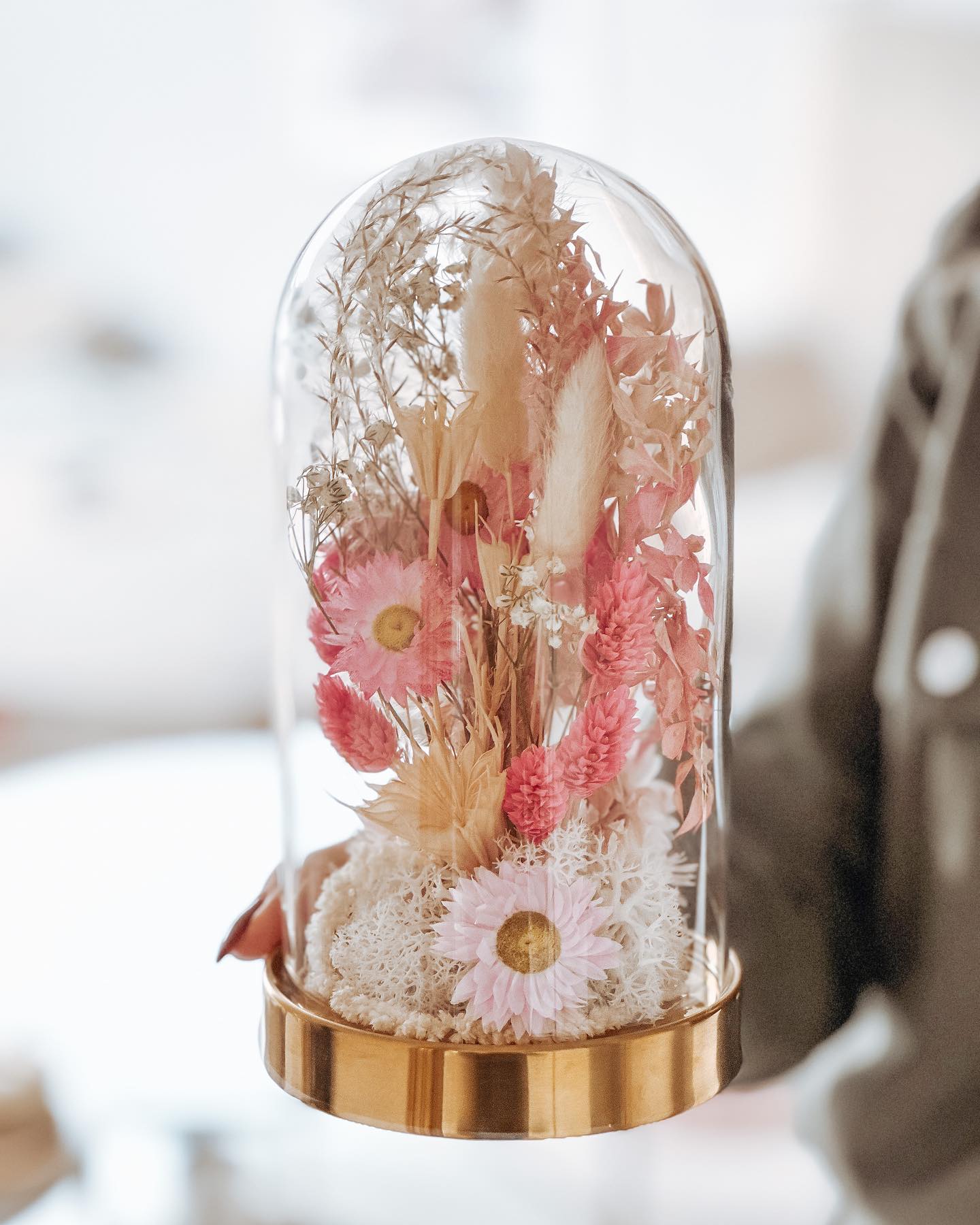 Szklana kopuła z suszem róż (PREMIUM) zdjęcie 1