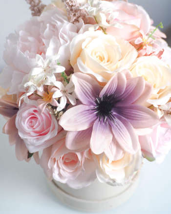 Flower Box kremowo różowe Midi zdjęcie 2